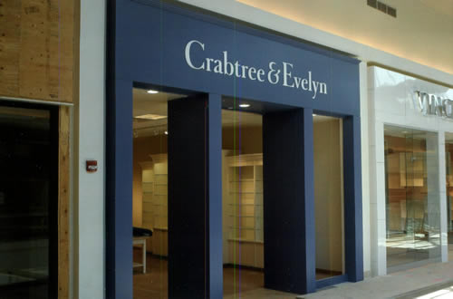 Crabtree & Evelyn Storefront in Rosemont, IL